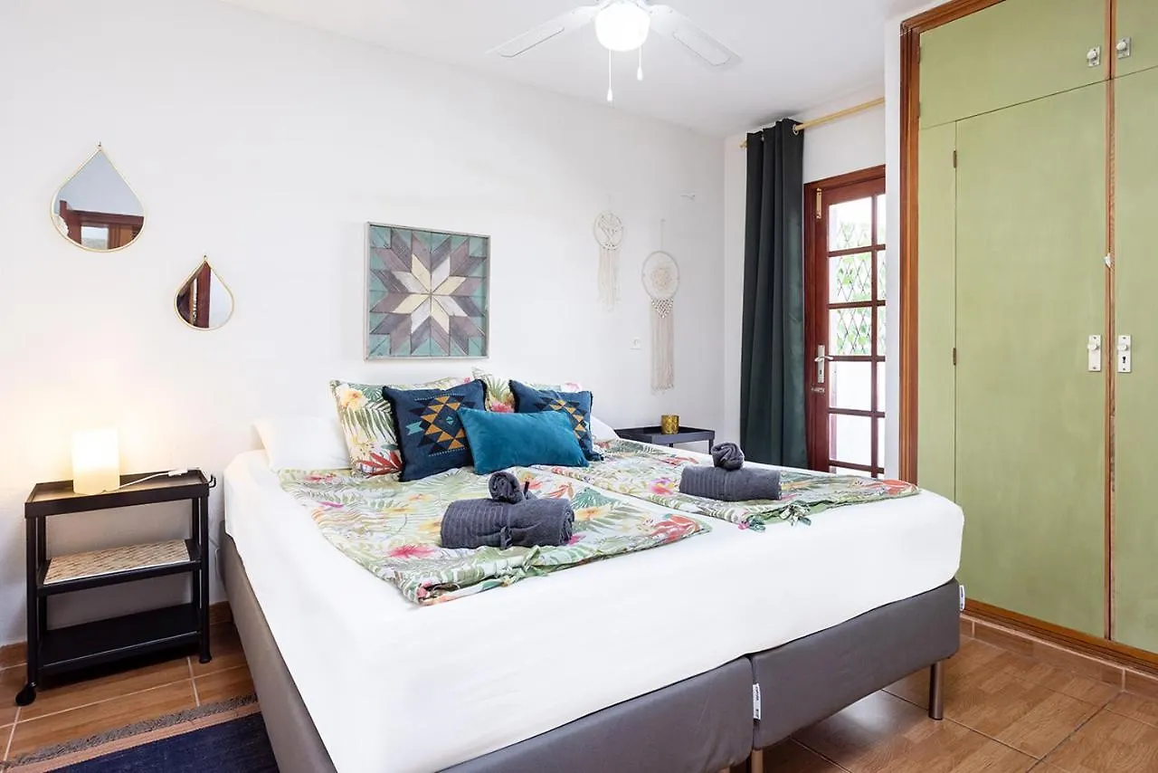 194 Tinerfe Sunshine Holiday Home By Sunkeyrents Costa Adeje  0*, Costa Adeje (Tenerife)
